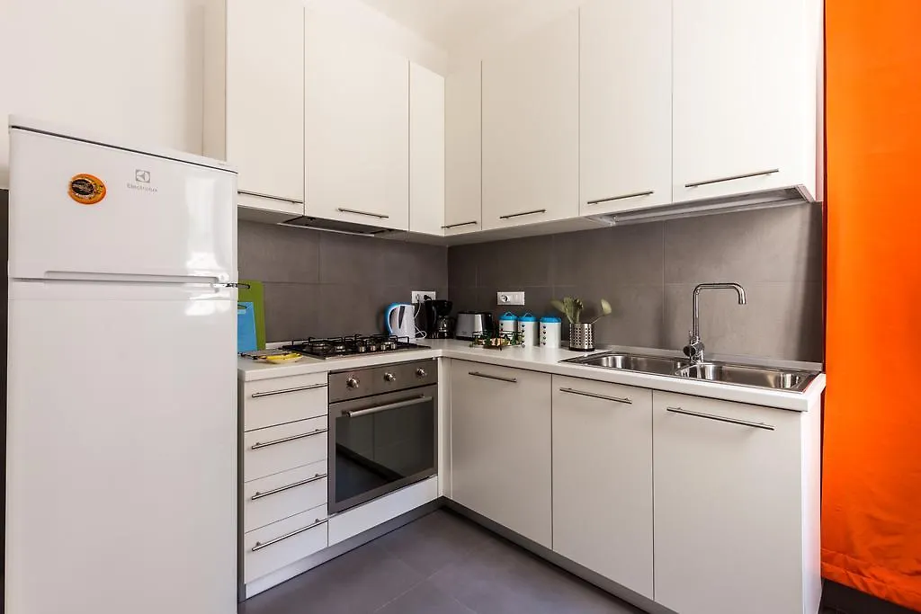 Elegante E Moderno Appartamento Al Politeama Palermo Apartment