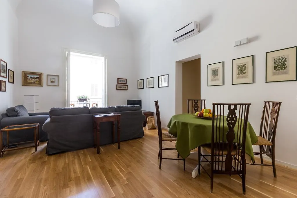 Elegante E Moderno Appartamento Al Politeama Palermo