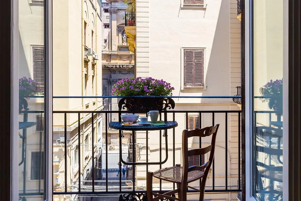 Apartment Elegante E Moderno Appartamento Al Politeama Palermo Italy