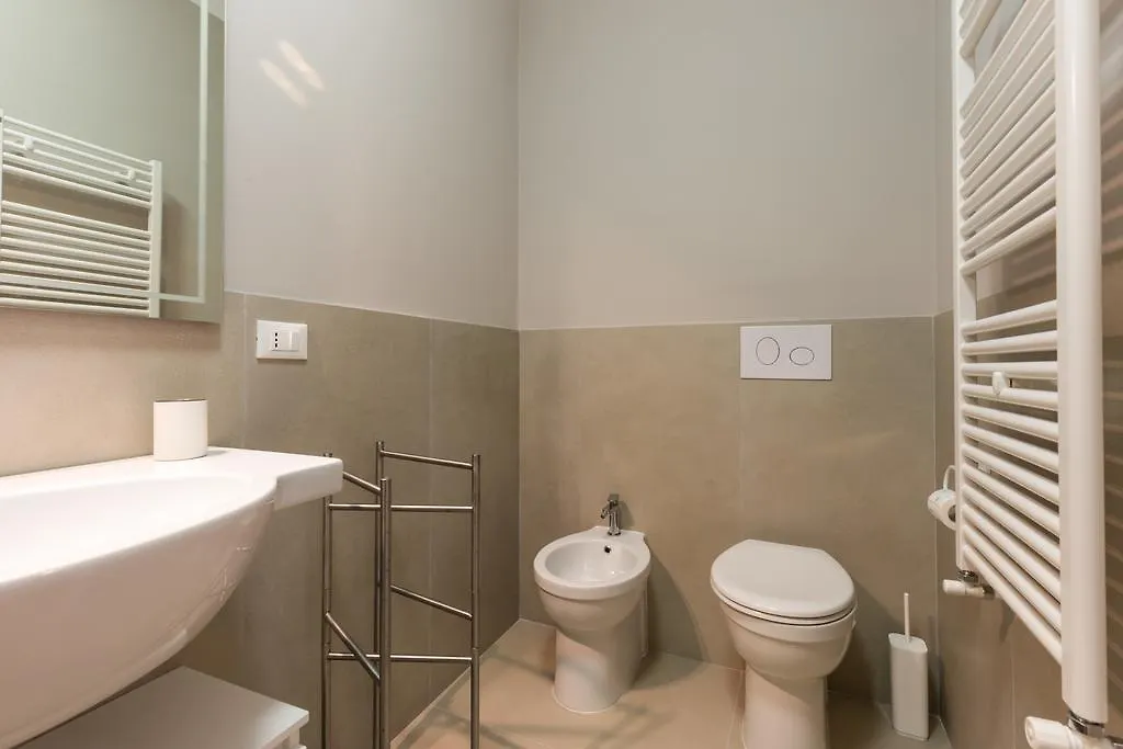 Elegante E Moderno Appartamento Al Politeama Παλέρμο Ιταλία